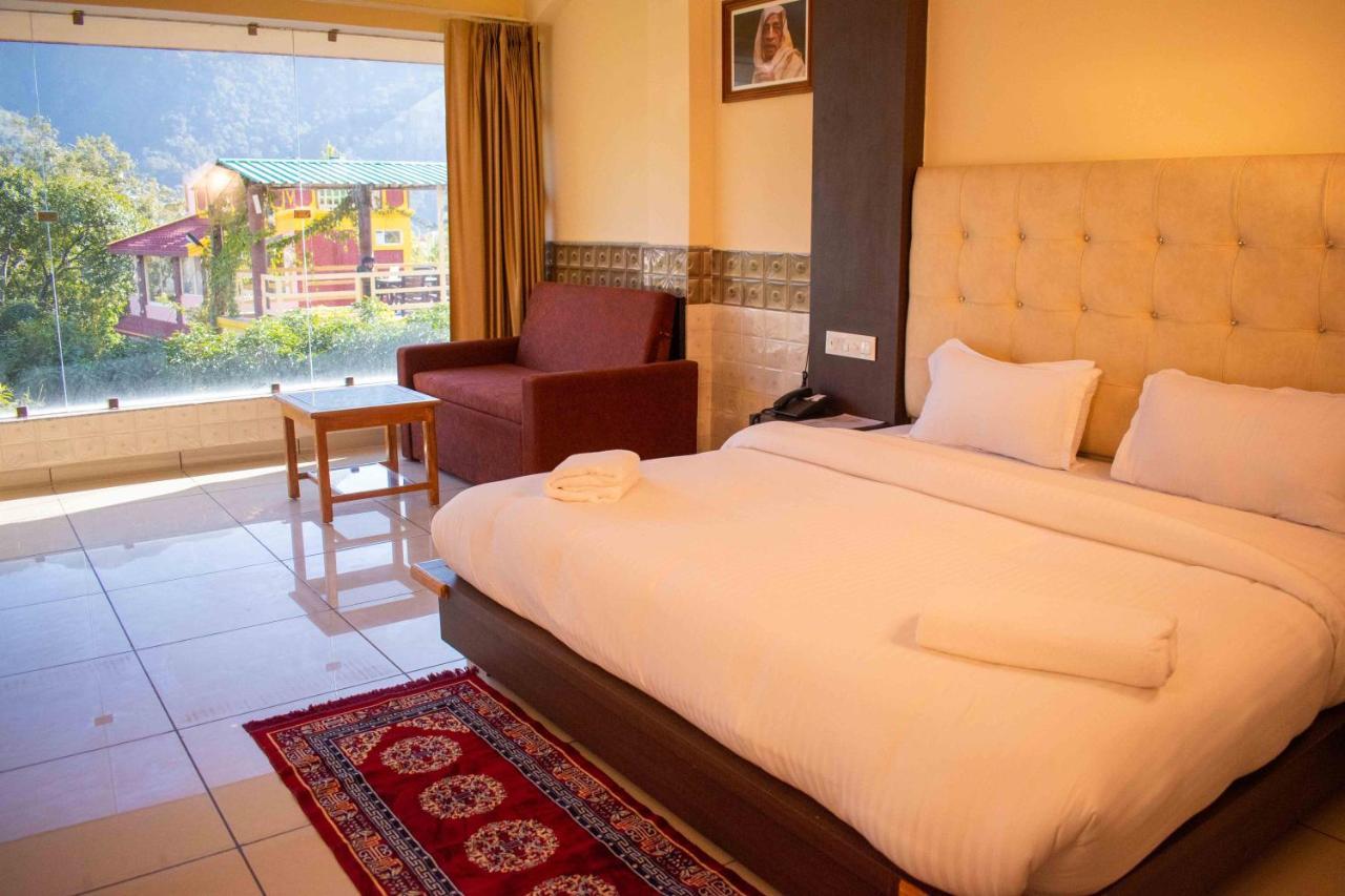 Mvt Guesthouse & Restaurant Rishīkesh Zewnętrze zdjęcie