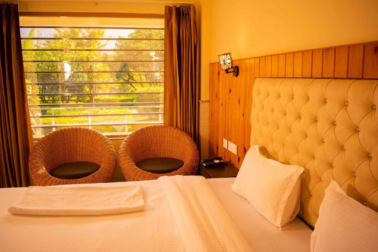 Mvt Guesthouse & Restaurant Rishīkesh Zewnętrze zdjęcie