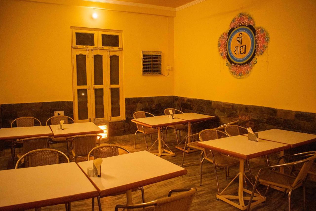 Mvt Guesthouse & Restaurant Rishīkesh Zewnętrze zdjęcie